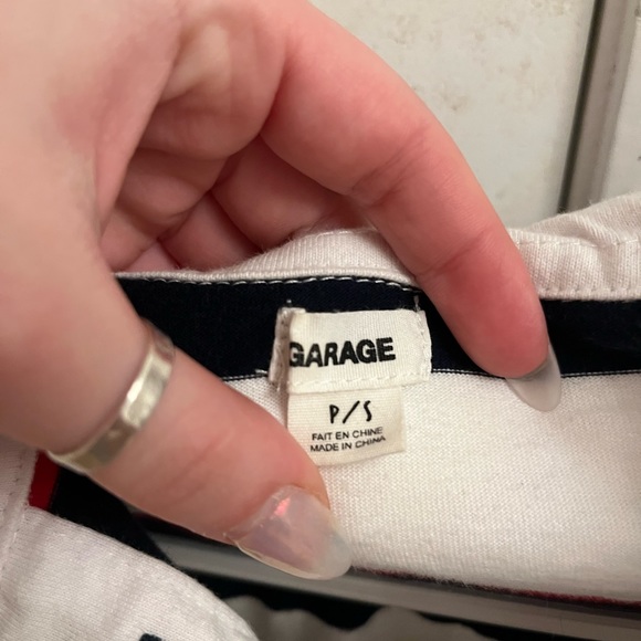 Garage button up cropped long sleeve - Picture 3 of 3